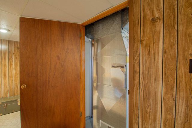 905 Sand STREET, Watertown, WI 53098