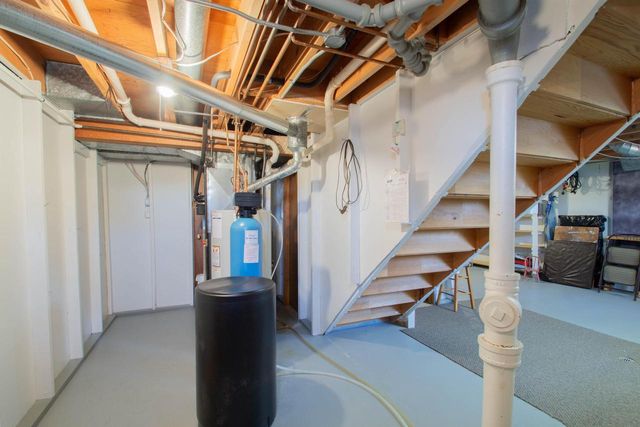 905 Sand STREET, Watertown, WI 53098