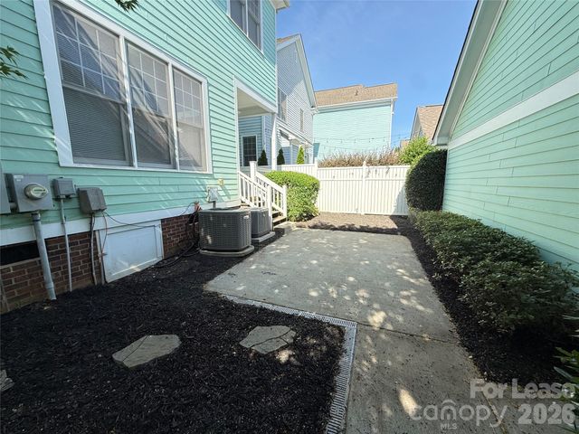 7030 Blakeney Greens Boulevard, Charlotte, NC 28277