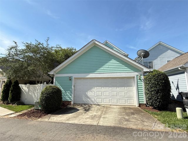 7030 Blakeney Greens Boulevard, Charlotte, NC 28277