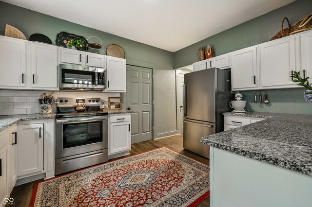 4054 N College Avenue, Indianapolis, IN 46205