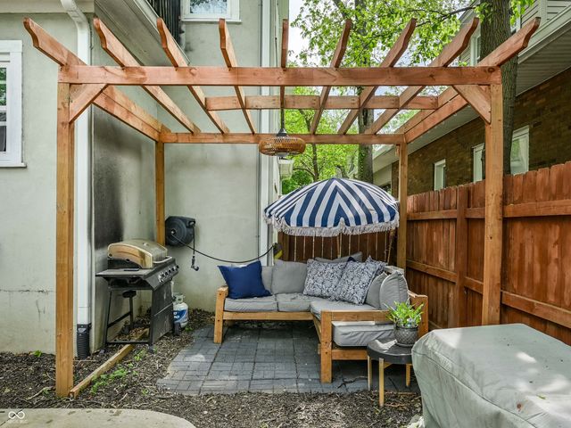 4054 N College Avenue, Indianapolis, IN 46205