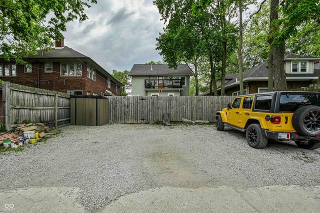 4054 N College Avenue, Indianapolis, IN 46205