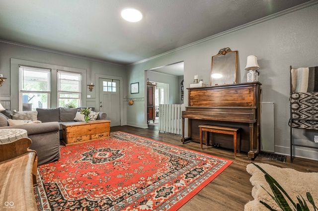 4054 N College Avenue, Indianapolis, IN 46205