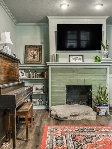 4054 N College Avenue, Indianapolis, IN 46205