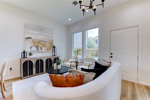 6807 Paris Street, Houston, TX 77021