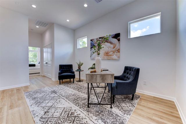 6807 Paris Street, Houston, TX 77021