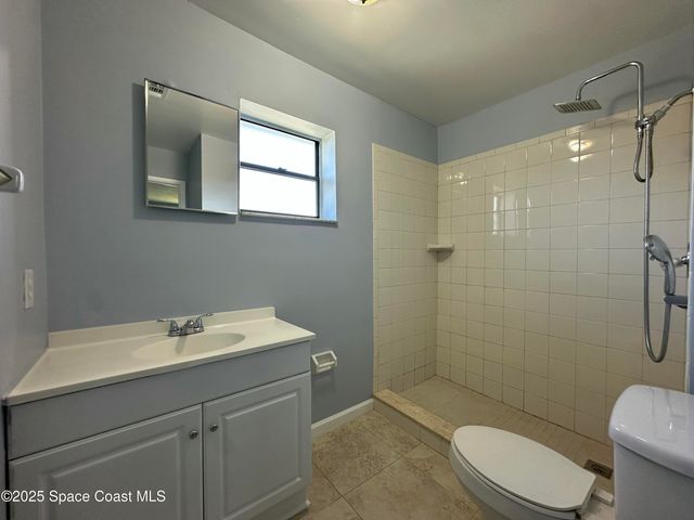 2242 Flower Tree Circle, Melbourne, FL 32935