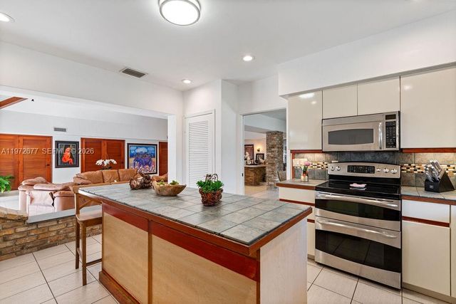 13780 SW 73rd Court, Palmetto Bay, FL 33158
