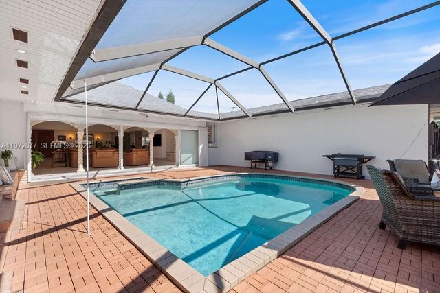 13780 SW 73rd Court, Palmetto Bay, FL 33158