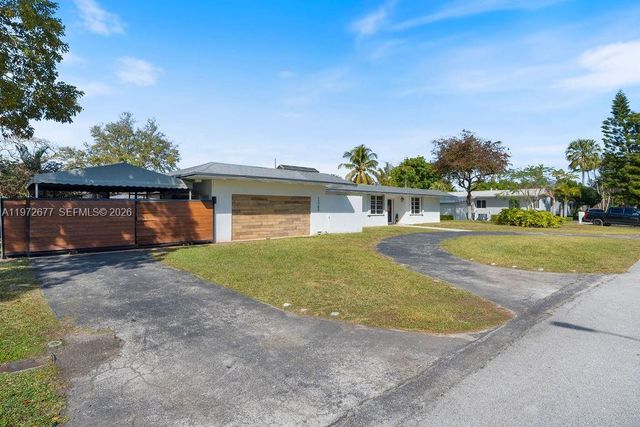 13780 SW 73rd Court, Palmetto Bay, FL 33158