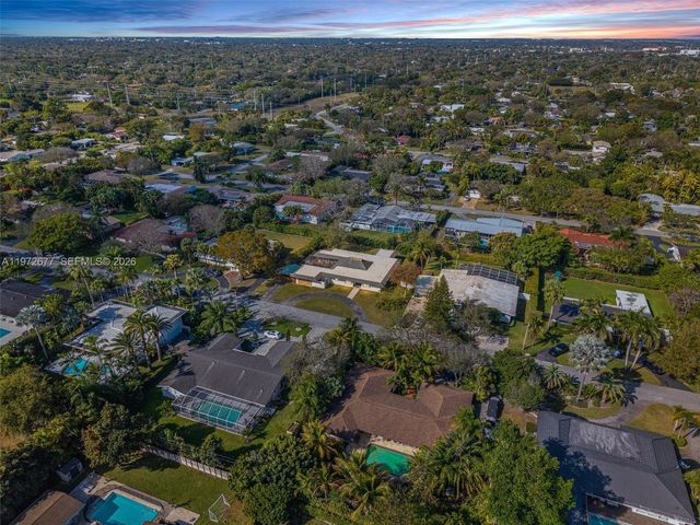 13780 SW 73rd Court, Palmetto Bay, FL 33158