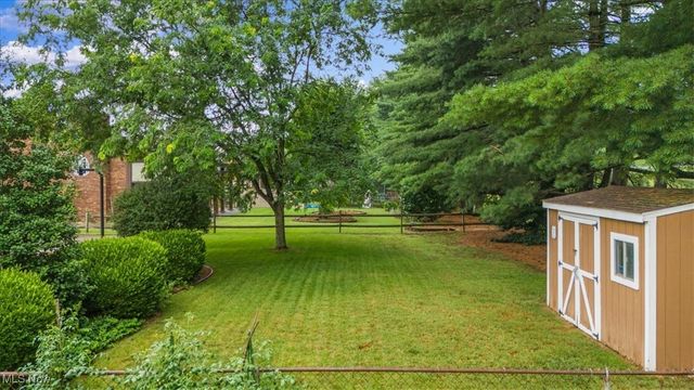 1806 Pennsylvania Avenue, Belpre, OH 45714