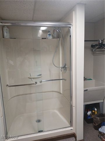 1806 Pennsylvania Avenue, Belpre, OH 45714