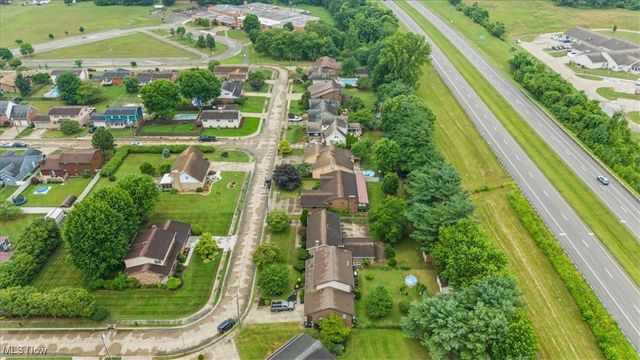 1806 Pennsylvania Avenue, Belpre, OH 45714