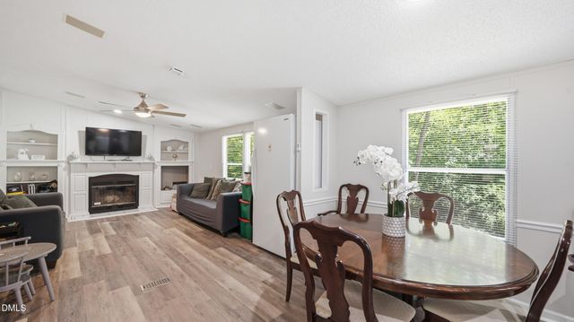 4732 Benttree Drive, Mcleansville, NC 27301