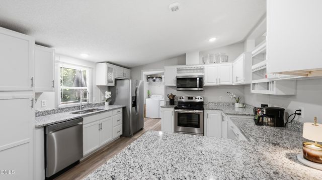 4732 Benttree Drive, Mcleansville, NC 27301