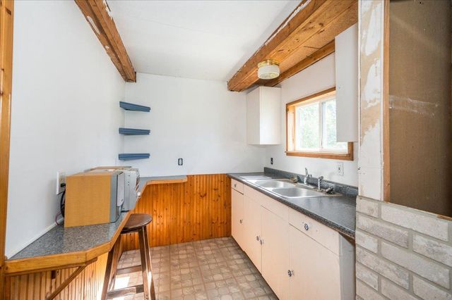 6028 S State Highway 35, Superior, WI 54880