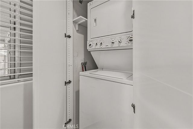 2233 Martin 115, Irvine, CA 92612