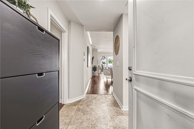 2233 Martin 115, Irvine, CA 92612