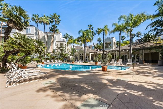 2233 Martin 115, Irvine, CA 92612