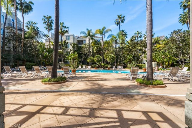 2233 Martin 115, Irvine, CA 92612