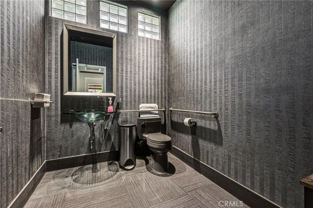 2233 Martin 115, Irvine, CA 92612