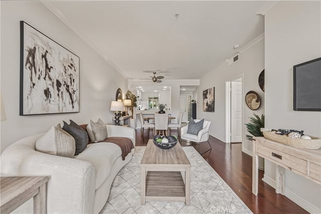 2233 Martin 115, Irvine, CA 92612