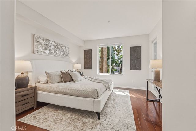 2233 Martin 115, Irvine, CA 92612