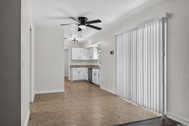12306 Independence Ave, San Antonio, TX 78233