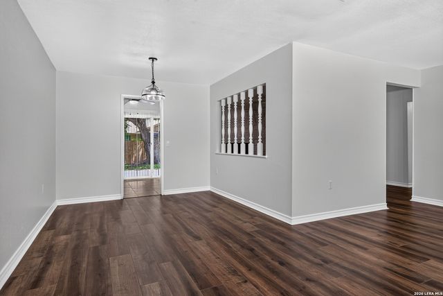 12306 Independence Ave, San Antonio, TX 78233