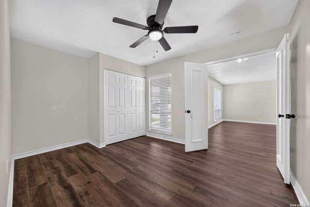 12306 Independence Ave, San Antonio, TX 78233