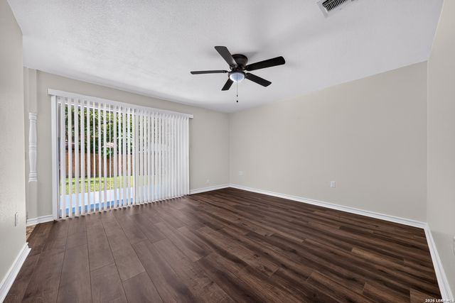 12306 Independence Ave, San Antonio, TX 78233