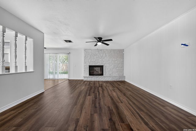 12306 Independence Ave, San Antonio, TX 78233