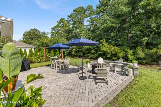333 Craftsman Way, Wilmington, NC 28411