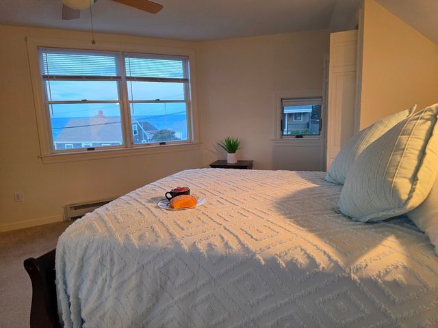 7 Arnold Ave, Plymouth, MA 02360