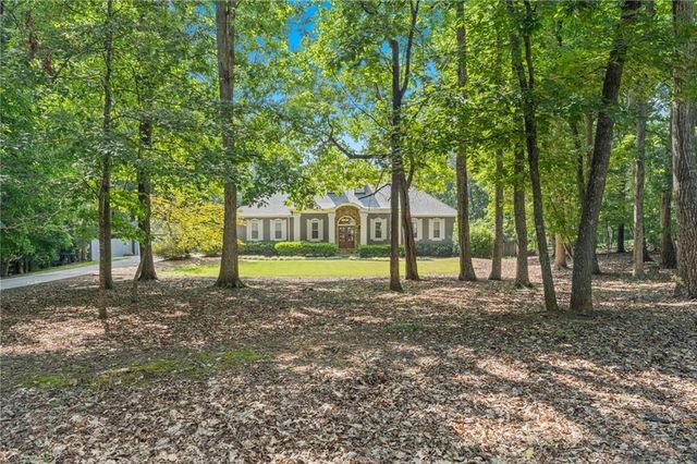5725 Ash Drive, Cumming, GA 30040