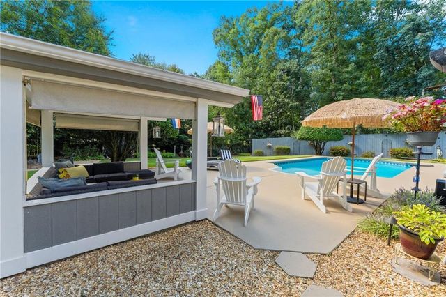 5725 Ash Drive, Cumming, GA 30040