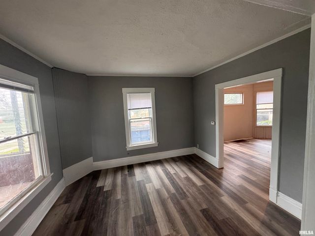 1609 S WESTMORELAND Avenue, Peoria, IL 61605
