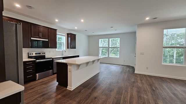 5388 Bellflower Hls, Hermitage, TN 37076