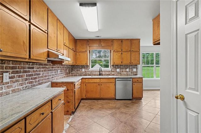 149 Cedar Ridge Road, Locust Grove, GA 30248