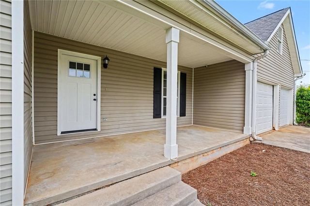 149 Cedar Ridge Road, Locust Grove, GA 30248