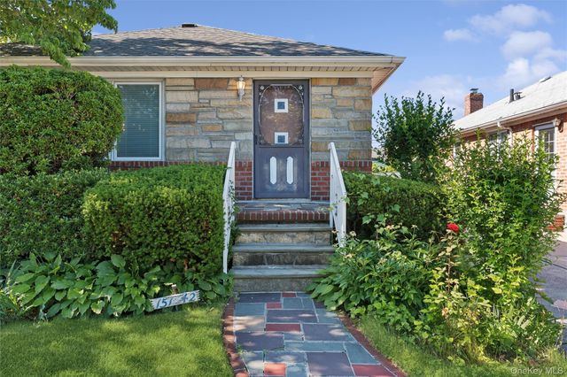 15142 24th Avenue, Whitestone, NY 11357