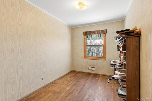 15142 24th Avenue, Whitestone, NY 11357