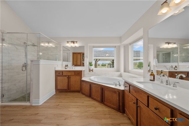 1854 County Road 464, Elgin, TX 78621