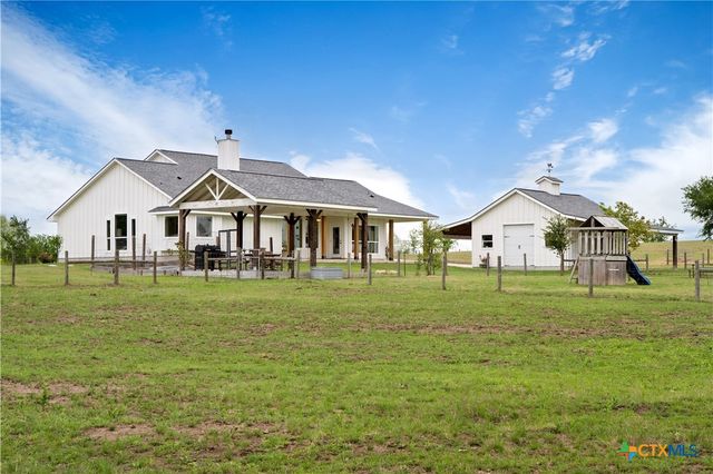 1854 County Road 464, Elgin, TX 78621
