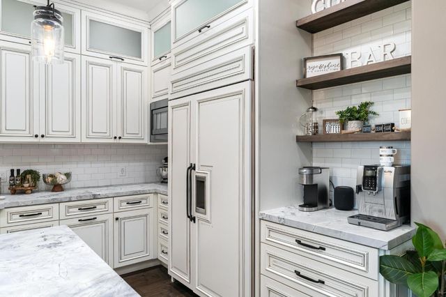 1842 E Palm Tree Ln, Manteca, CA 95336