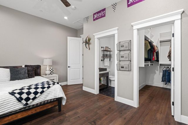 1842 E Palm Tree Ln, Manteca, CA 95336