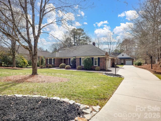 837 Tanglewood Drive NE, Concord, NC 28025