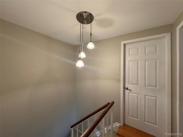 1775 Brentwood Drive, Troy, MI 48098